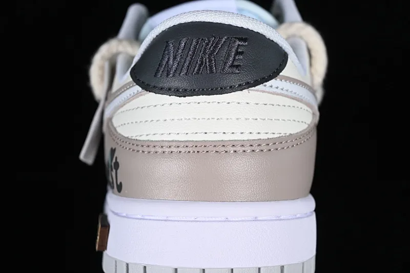All Categories Nk SB Dunk Series Nk SB Dunk Low Low-top sneakers Customized large box Nk Dunk Low Panda Prank-Jungle Crossing Forest Fruit SB strap low-top casual sneakers DV0831-101